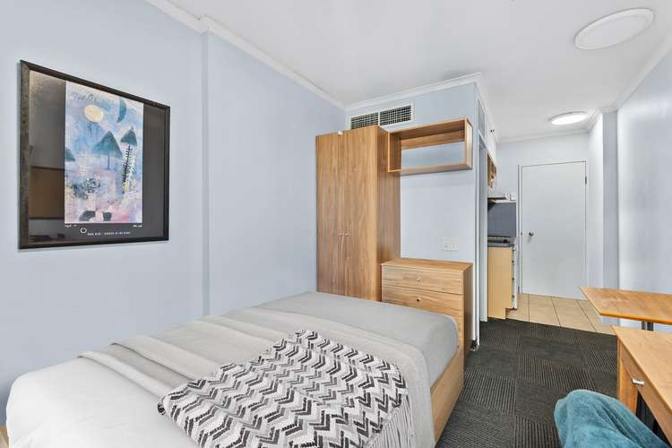 2407/108 Margaret Street, Brisbane City QLD 4000