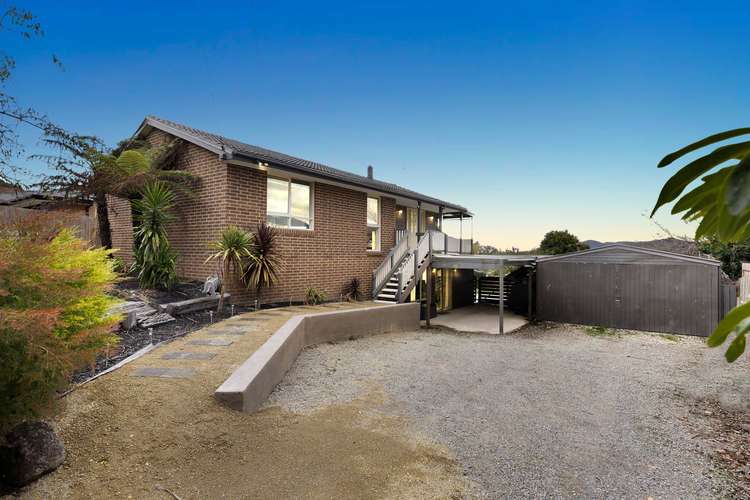 16 Grand Panorama Court, Launching Place VIC 3139