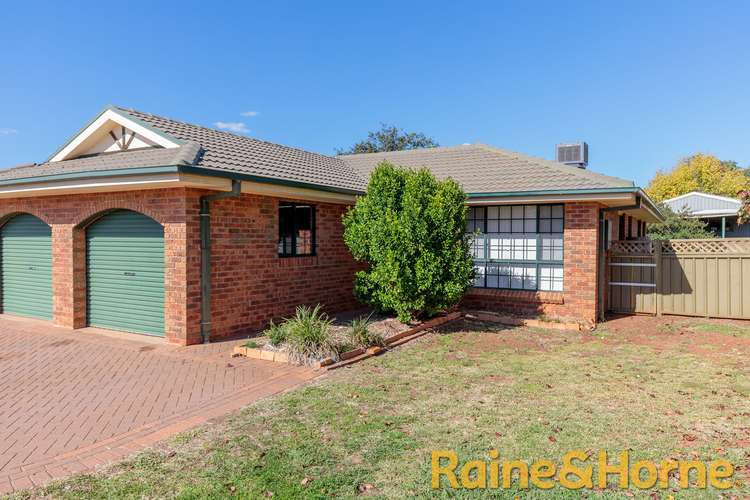 12 Paul McLean Place, Dubbo NSW 2830