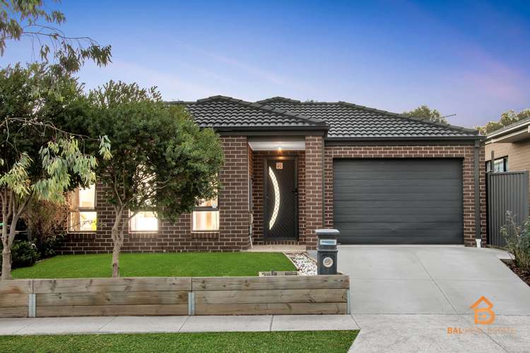 18 Grovedale Way, Manor Lakes VIC 3024