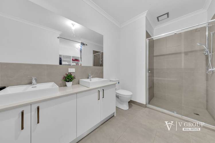 Sixth view of Homely house listing, 1 Pippa Way, Kalkallo VIC 3064