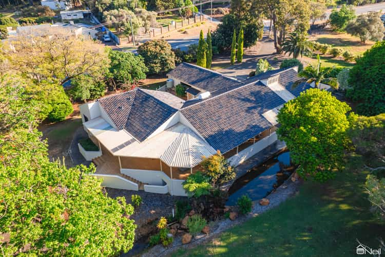 411 Lesmurdie Road, Lesmurdie WA 6076