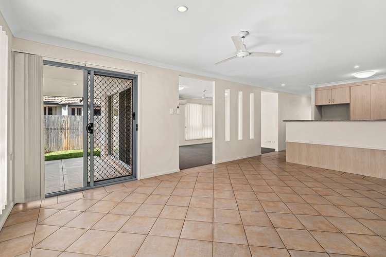 Fifth view of Homely house listing, 52 Magenta Crescent, Mitchelton QLD 4053