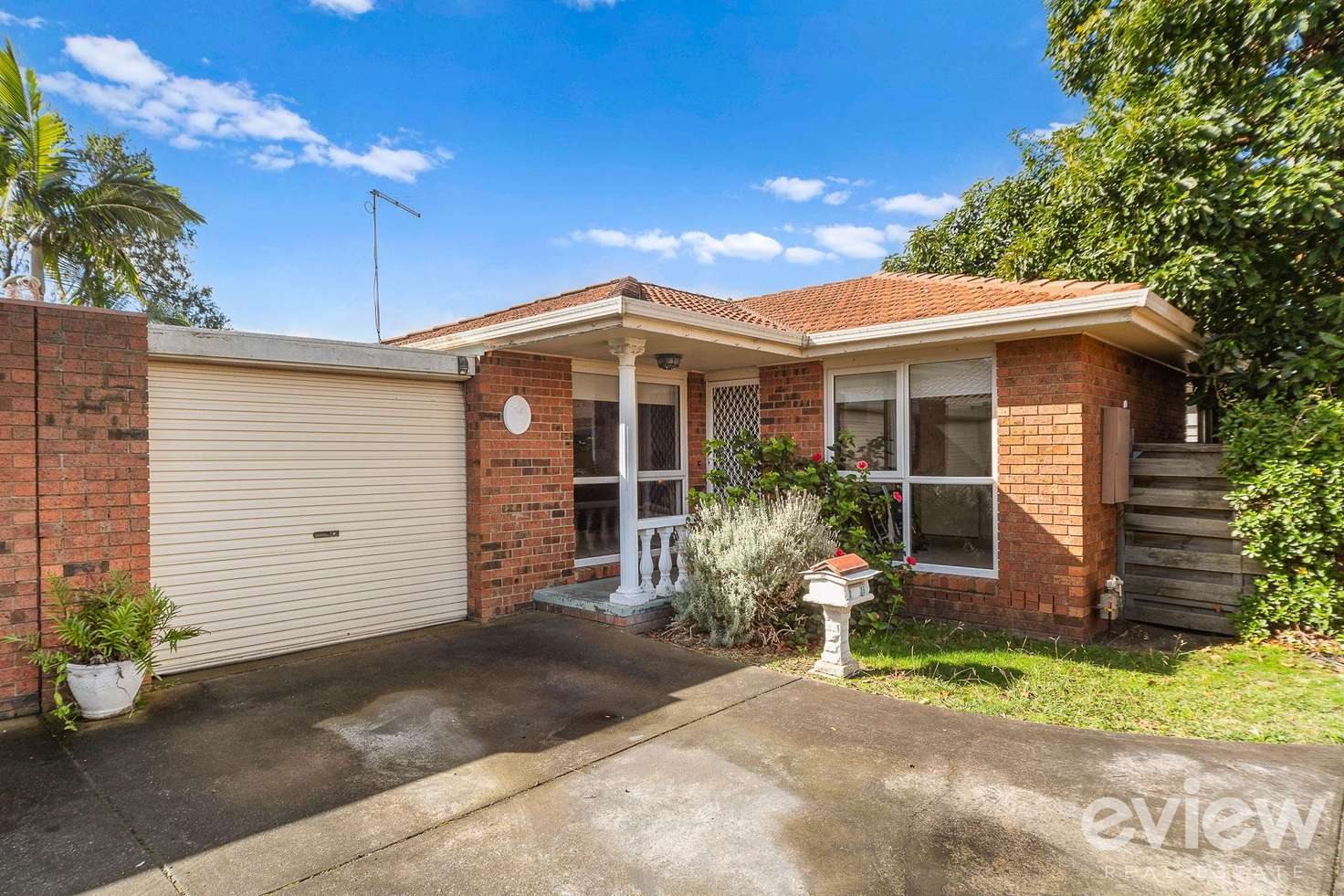 Main view of Homely unit listing, 2/35 Cedric Street, Mordialloc VIC 3195