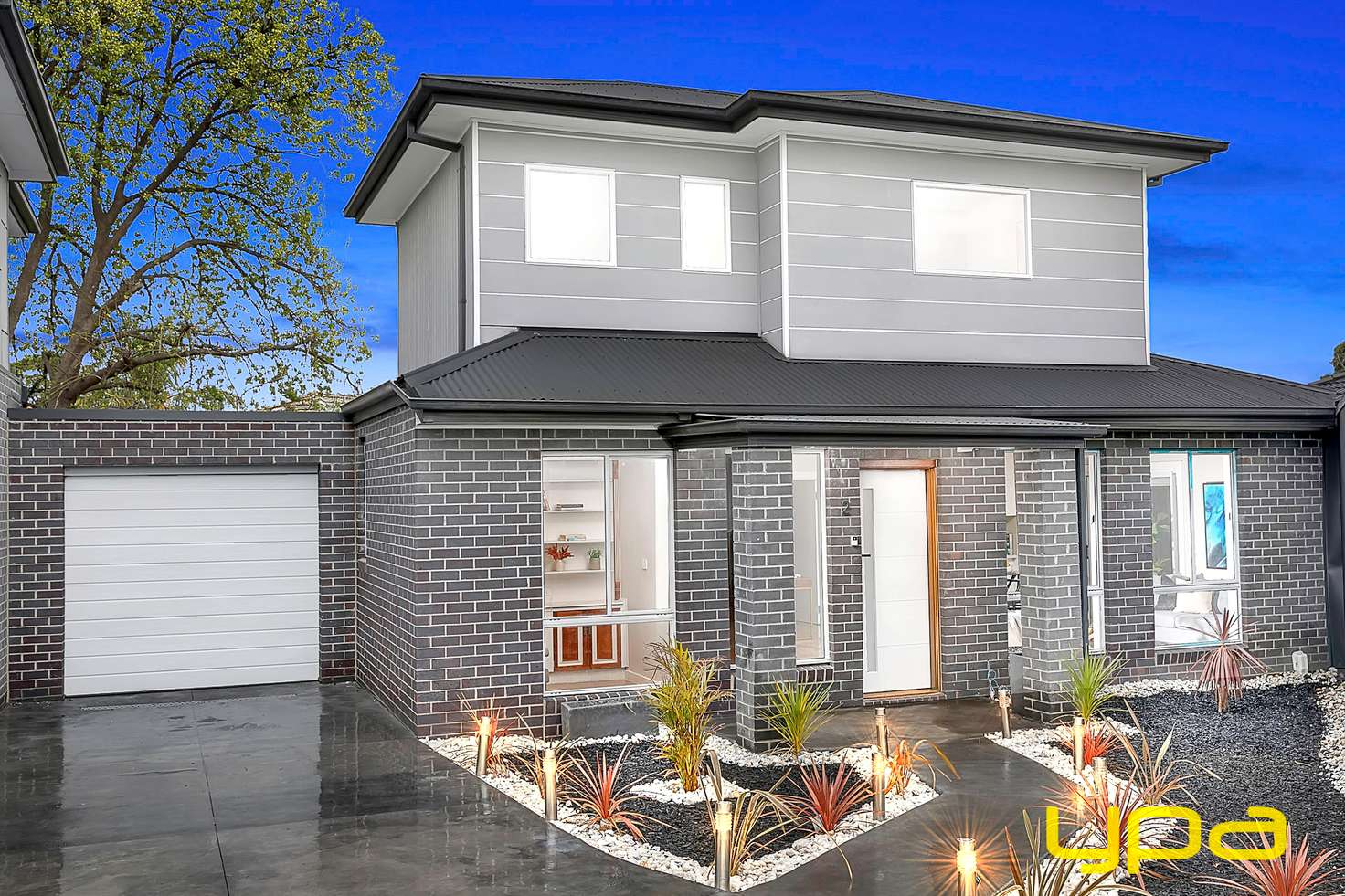 Main view of Homely townhouse listing, 2/2 Bessell Court, Jacana VIC 3047
