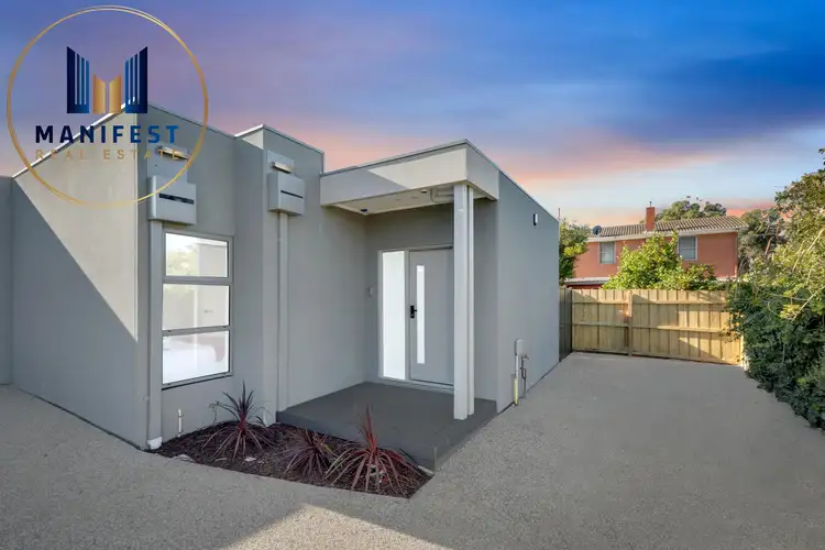 25 Thomson Avenue