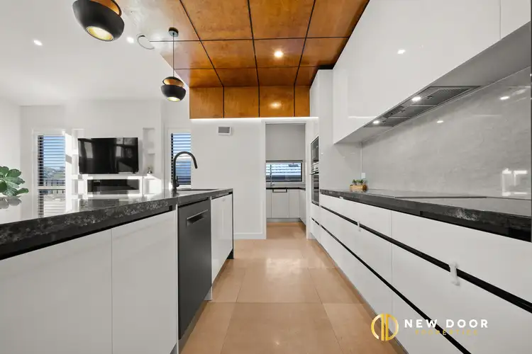 Fifth view of Homely house listing, 87 Erskine Loop, Googong NSW 2620