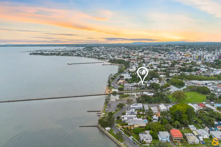 Second view of Homely unit listing, 19B Waterloo Esplanade, Wynnum QLD 4178