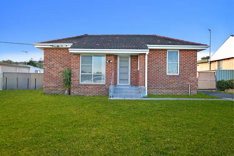 Main view of Homely house listing, 18 Burke Way, Berkeley NSW 2506