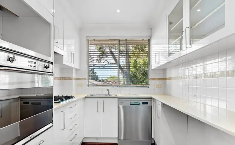 156 Hampden Road