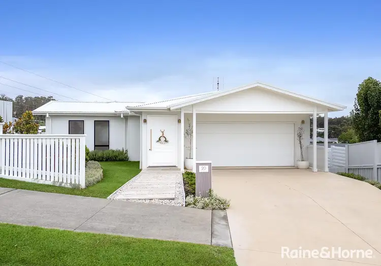 20 Parker Crescent