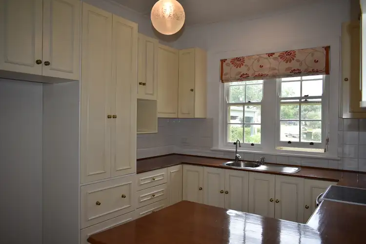 Second view of Homely house listing, 9 Neilsen Street, Boorowa NSW 2586