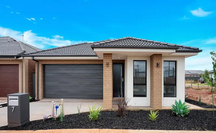 7 Milton Place