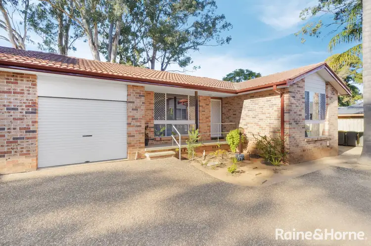 Main view of Homely villa listing, 4/2 Edward Street, Macquarie Fields NSW 2564