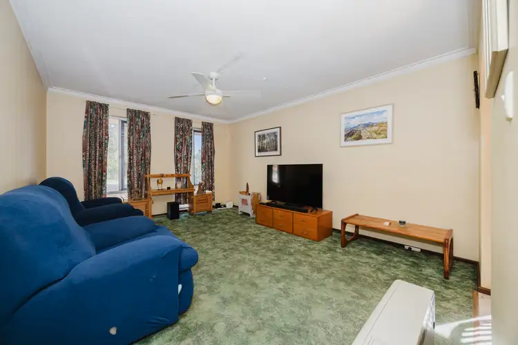 Fourth view of Homely house listing, 6 Castlefern Way, Duncraig WA 6023
