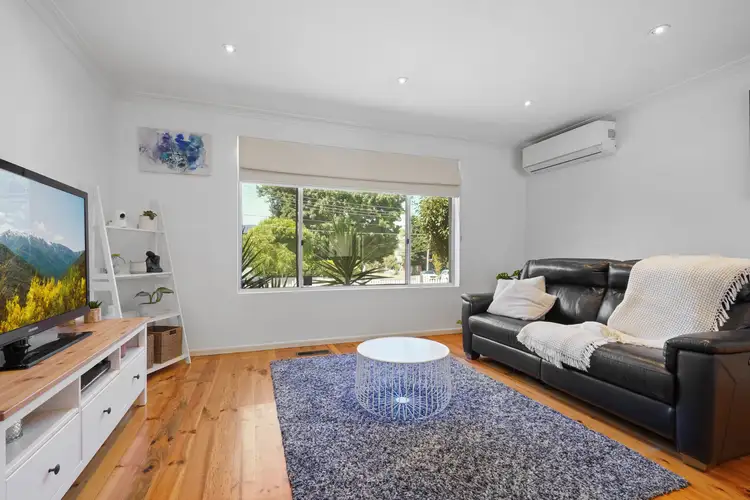 Third view of Homely villa listing, 2/9-11 Delacombe Court, Cheltenham VIC 3192