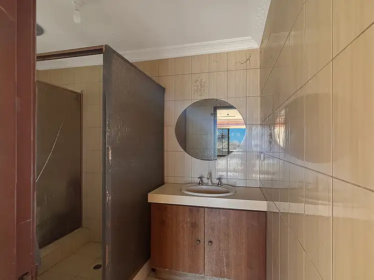 Fourth view of Homely house listing, 5 Baldwin Place, Rangeway WA 6530