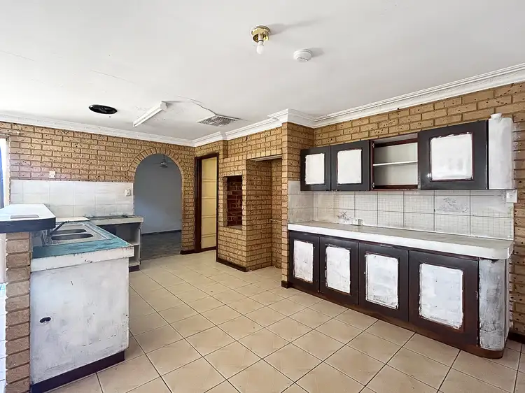 Sixth view of Homely house listing, 5 Baldwin Place, Rangeway WA 6530