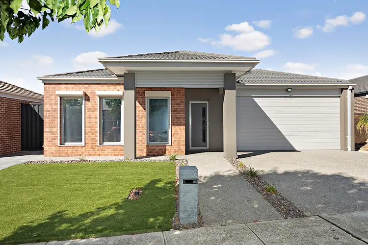 Main view of Homely house listing, 7 Sunningdale Drive, Hillside VIC 3037