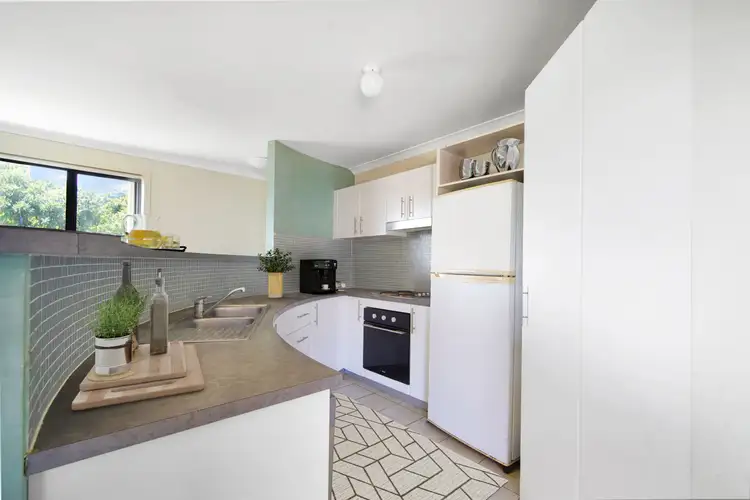 Fourth view of Homely apartment listing, 28/2 Forestview Way, Woonona NSW 2517