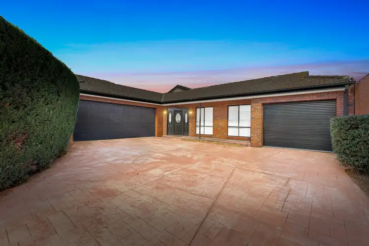 25 Goldsmith Avenue
