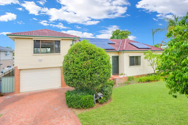6 Vincent Street