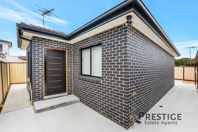 14A Newbolt Street