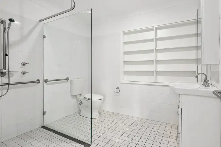 Fourth view of Homely house listing, 578 Northcliffe Drive, Berkeley NSW 2506