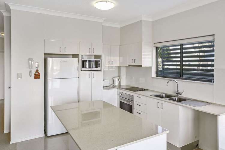 Fourth view of Homely unit listing, 2/50 King Street, Kings Beach QLD 4551