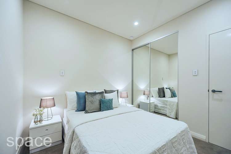 Fifth view of Homely unit listing, 1/4 Bannister Street, Fremantle WA 6160