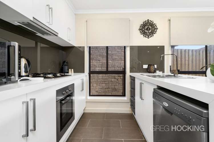 Fourth view of Homely unit listing, 2/4 McRae Avenue, St Albans VIC 3021