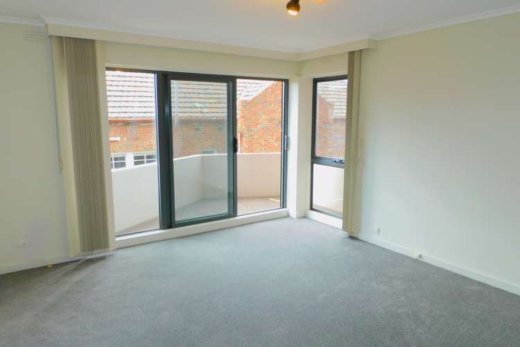 Second view of Homely apartment listing, 3/311 McIlwriath St,, Carlton VIC 3053