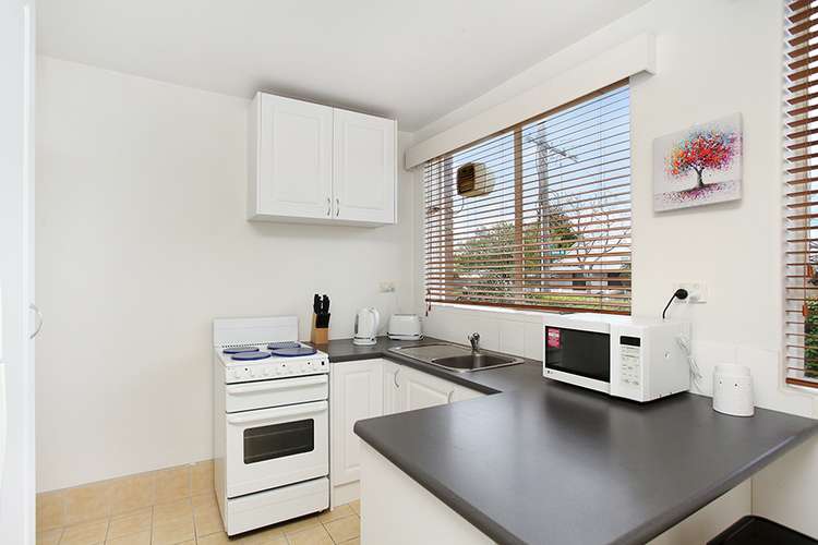 Fourth view of Homely apartment listing, 1/13 Dover Road, Williamstown VIC 3016