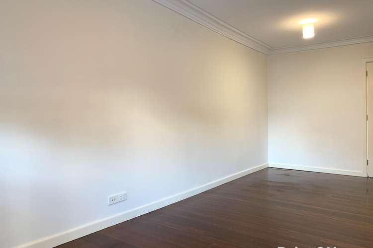 Third view of Homely unit listing, 4/159 Sir Fred Schonell Drive, St Lucia QLD 4067