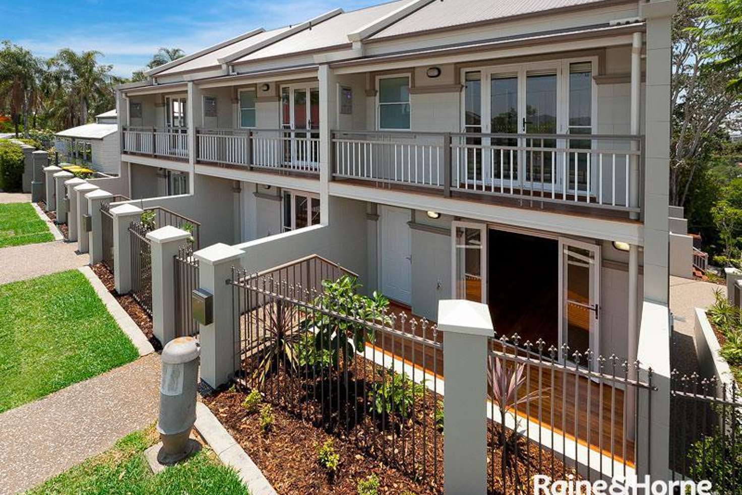 Main view of Homely unit listing, 2/88 Ryans Road, St Lucia QLD 4067