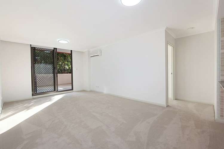 Third view of Homely apartment listing, 401/66 Bowman Street, Pyrmont NSW 2009