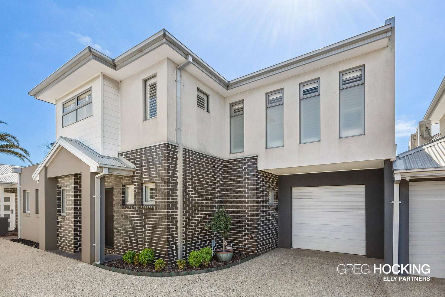 Main view of Homely townhouse listing, 2/36 Corrigan Avenue, Brooklyn VIC 3012
