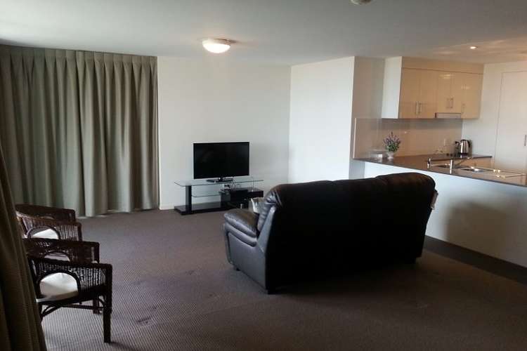 Fifth view of Homely apartment listing, 135E Shore Street West (Fully Furnished), Cleveland QLD 4163