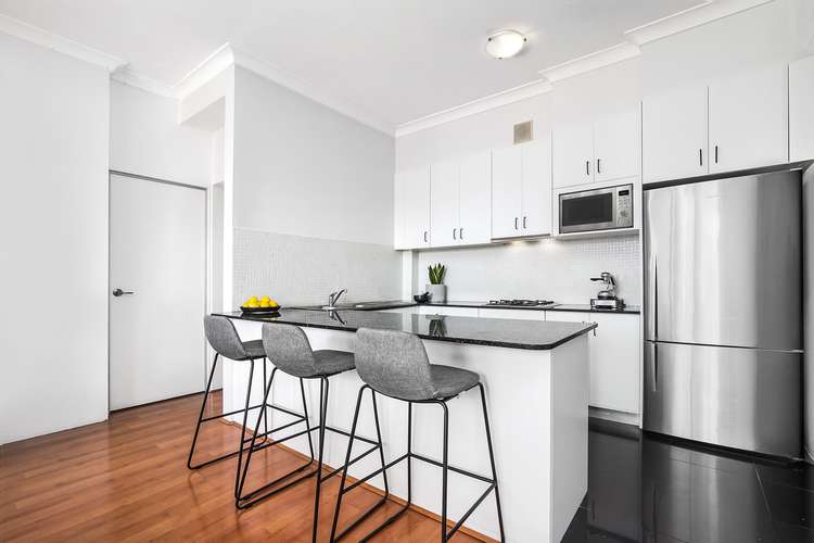 Fifth view of Homely apartment listing, 12a/1-5 The Crescent, Dee Why NSW 2099