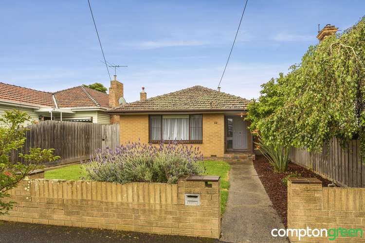 Second view of Homely house listing, 10 Russell Place, Williamstown VIC 3016