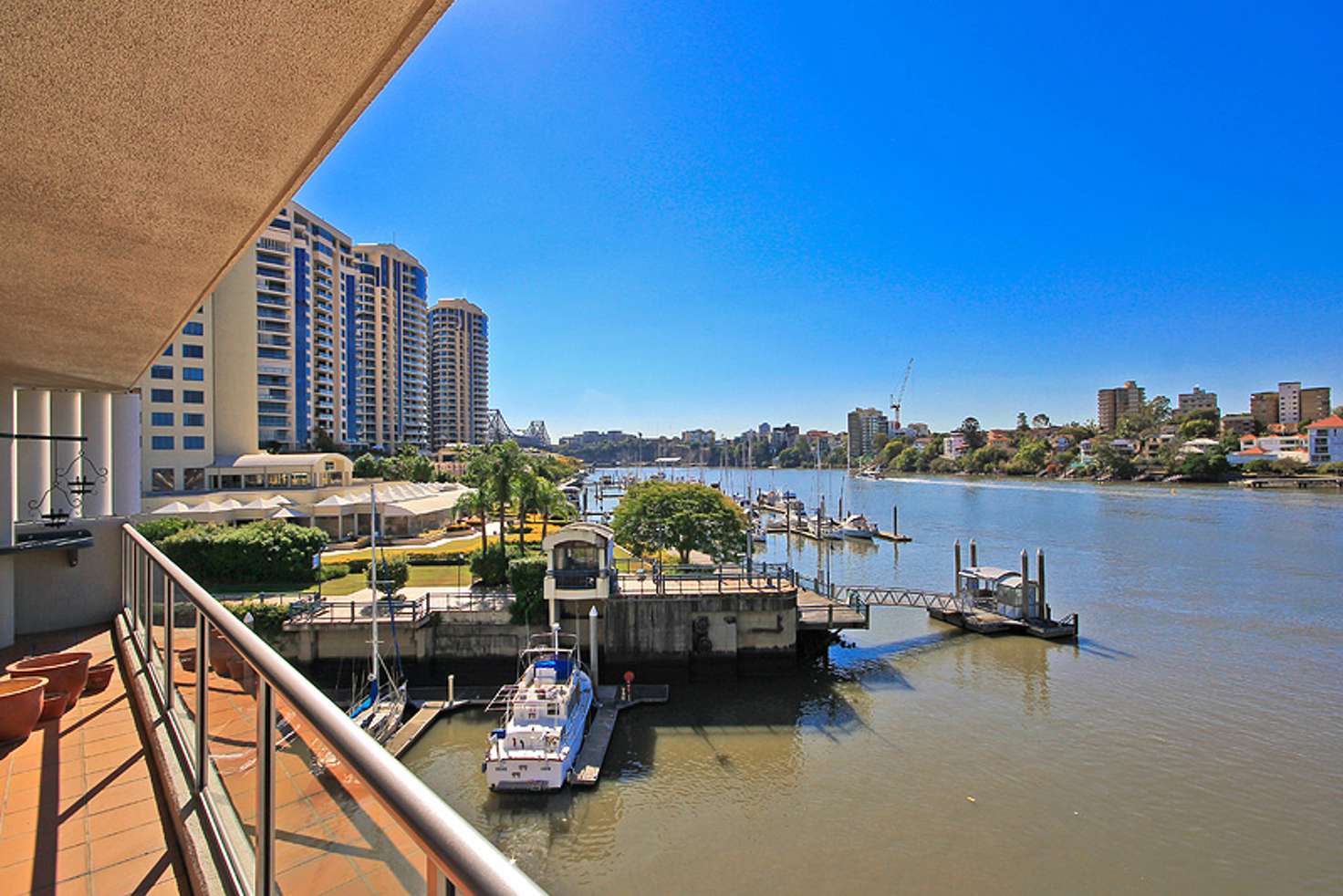 Main view of Homely unit listing, 2/78 CAIRNS STREET, Kangaroo Point QLD 4169