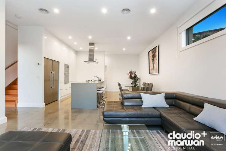 Fourth view of Homely townhouse listing, 124 Devereaux Street, Oak Park VIC 3046