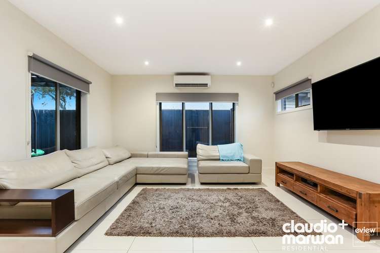 Fifth view of Homely villa listing, 2/15 Hyde Street, Hadfield VIC 3046