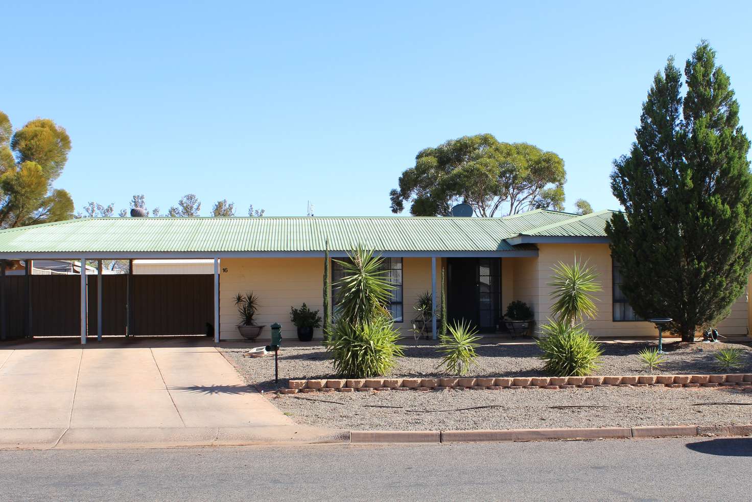 Main view of Homely house listing, 16 Wilaroo Street, Roxby Downs SA 5725