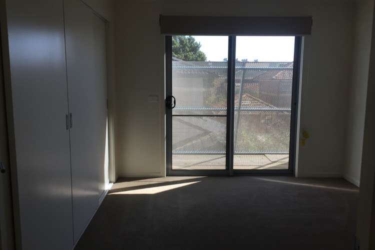 Fifth view of Homely unit listing, 5/39 Sandown Road, Ascot Vale VIC 3032