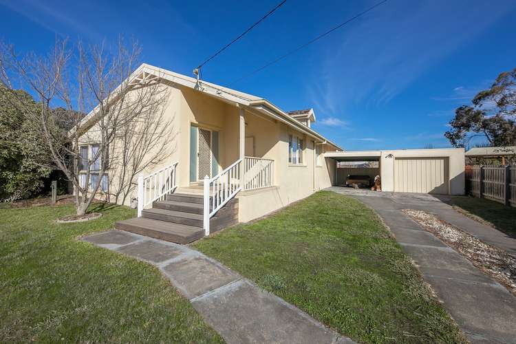 Fifth view of Homely house listing, 5 Carroll Court, Gisborne VIC 3437