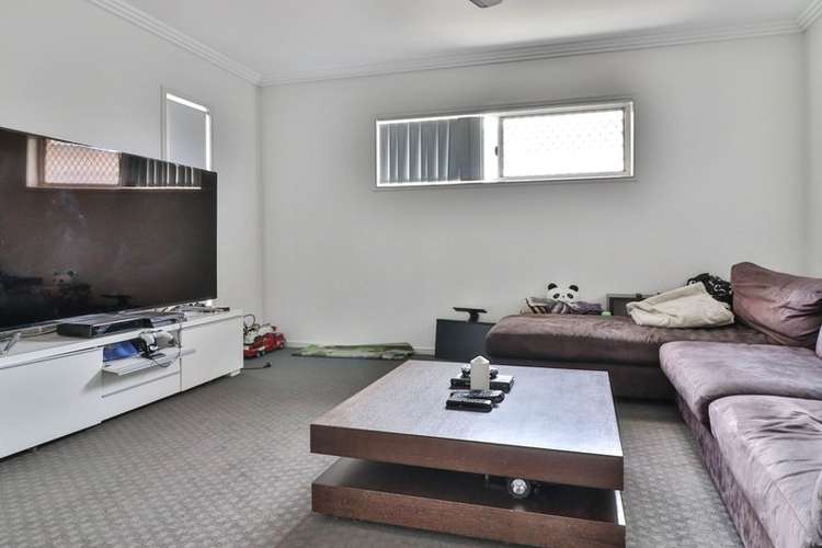 Third view of Homely house listing, 7 Bronte Place, Urraween QLD 4655