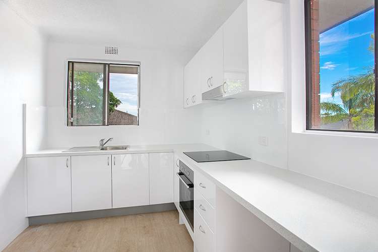 Main view of Homely unit listing, 10/88 Wyadra Ave, Freshwater NSW 2096