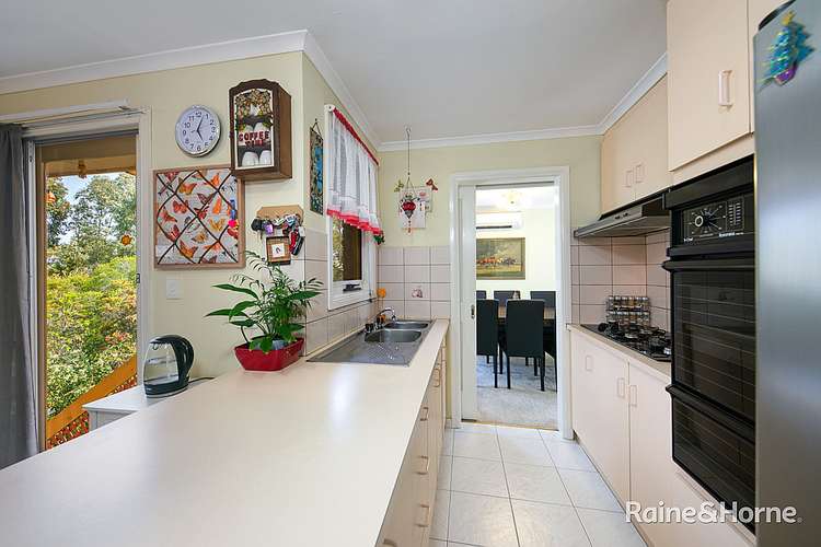 Fifth view of Homely house listing, 9 McInnes Close, Sunbury VIC 3429