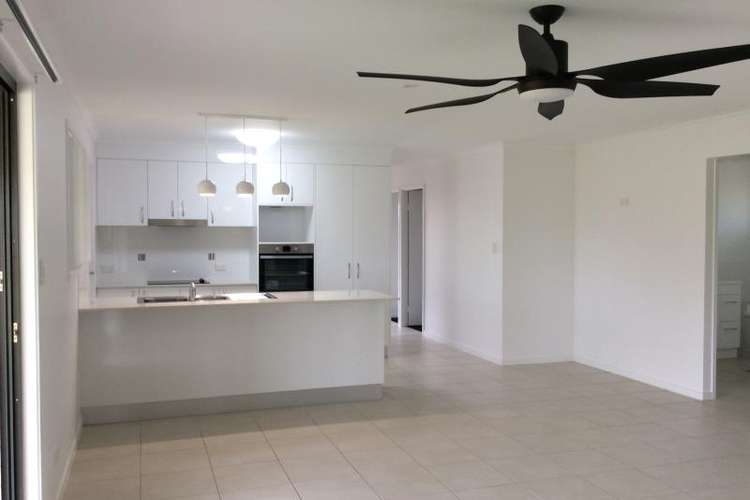 Second view of Homely house listing, 19 Cormorant Court , Kawungan, Kawungan QLD 4655